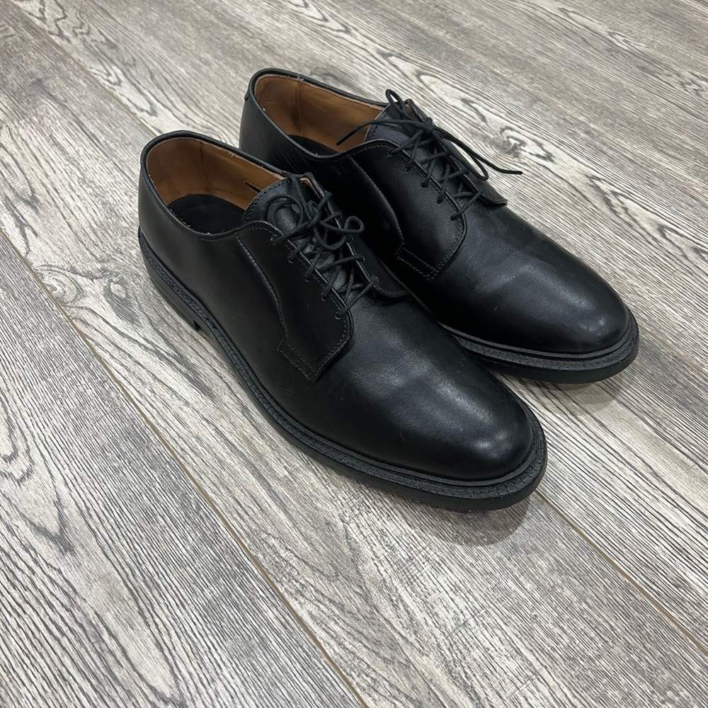 Allen Edmonds Black Oxfords Leeds